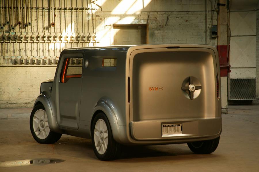  Ford SYNus Concept 2005 года  (фото 10 из 70)